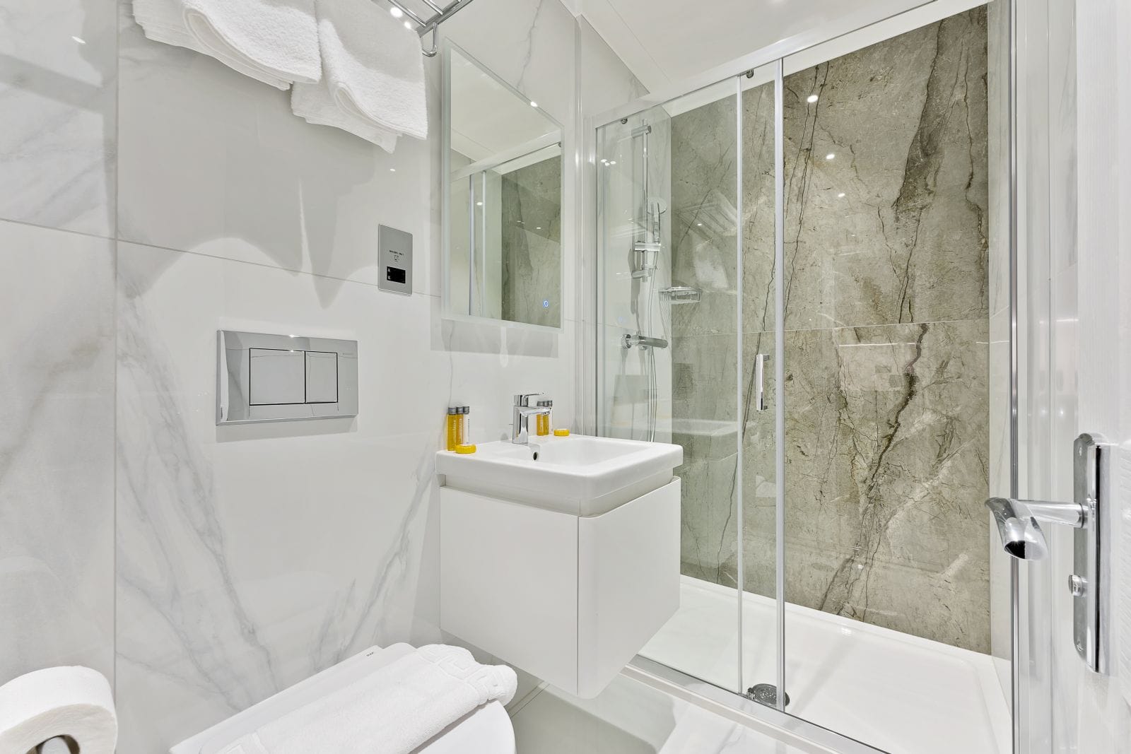 Paddington 1 Bedroom Apartment For 3