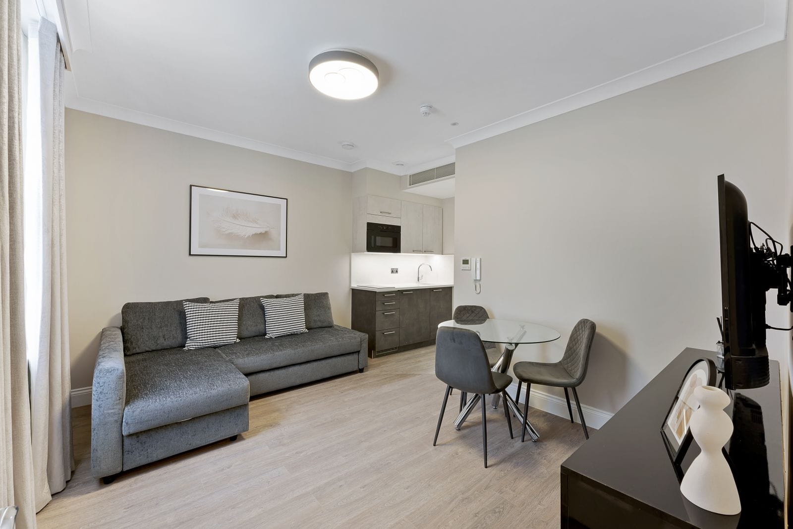 Paddington 1 Bedroom Apartment For 3