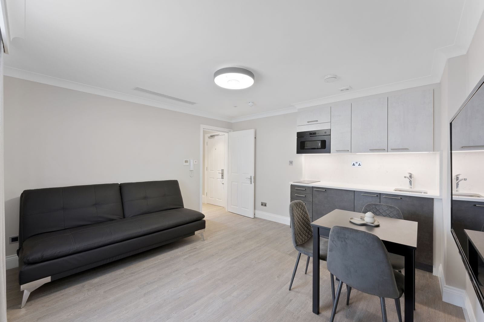 Paddington One Bedroom Apartment For 4