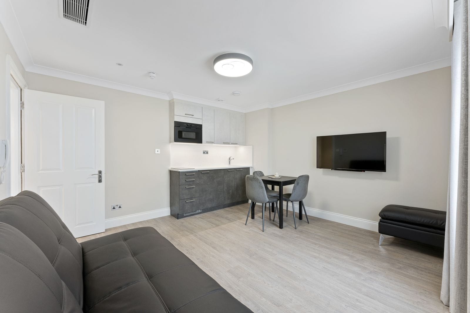 Paddington One Bedroom Apartment For 4