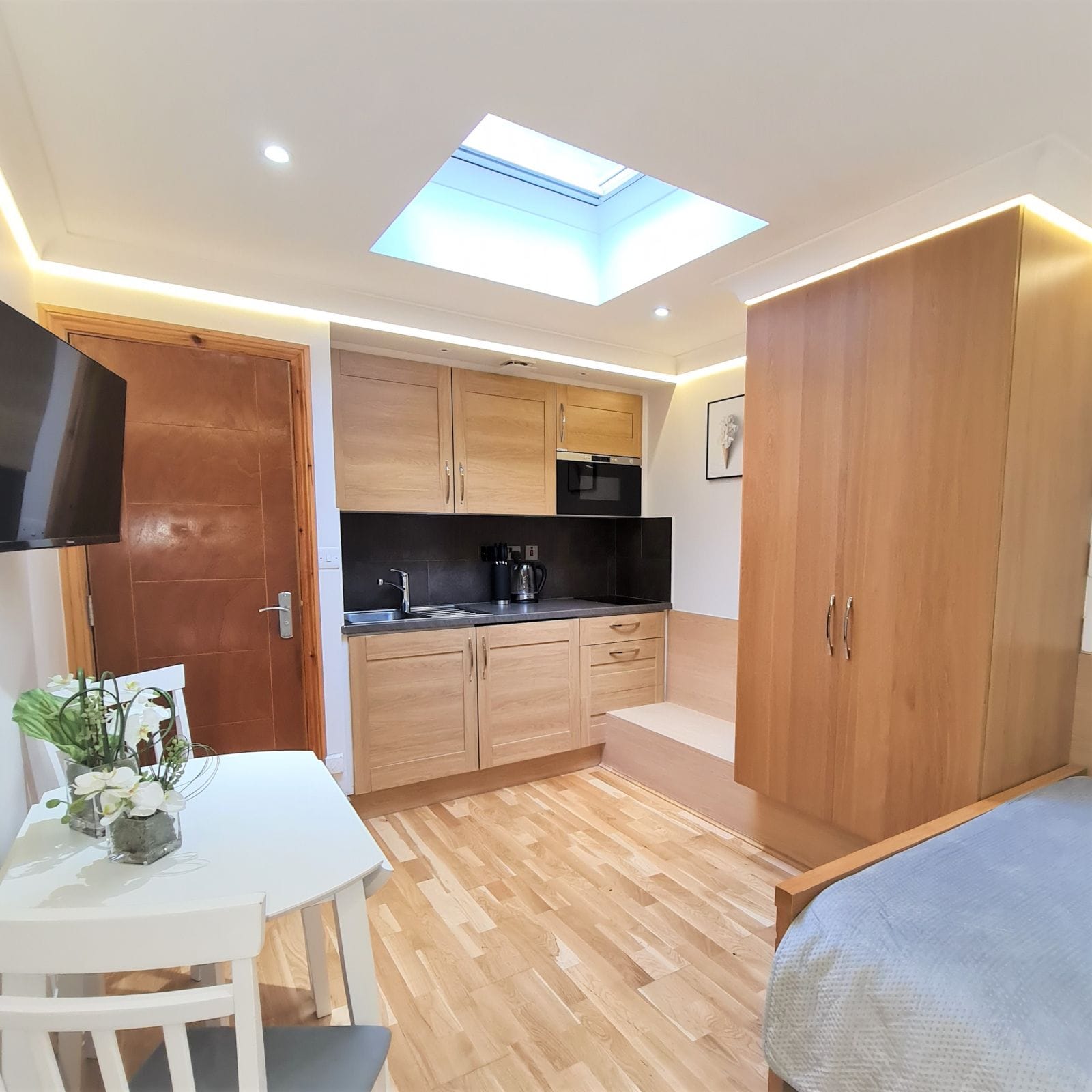 Russell Square Budget Double Studio