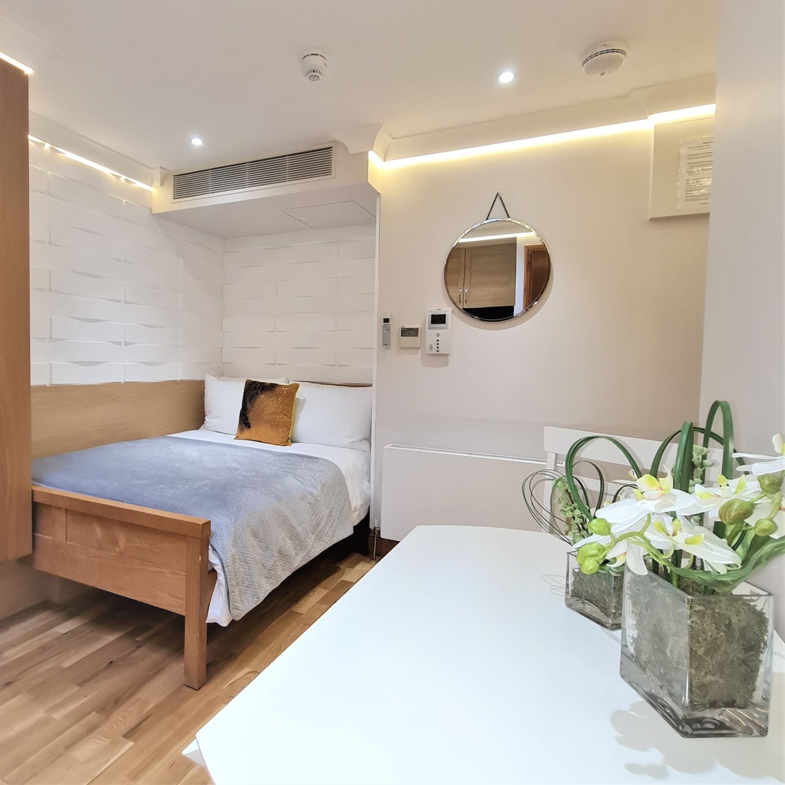 Russell Square Budget Double Studio