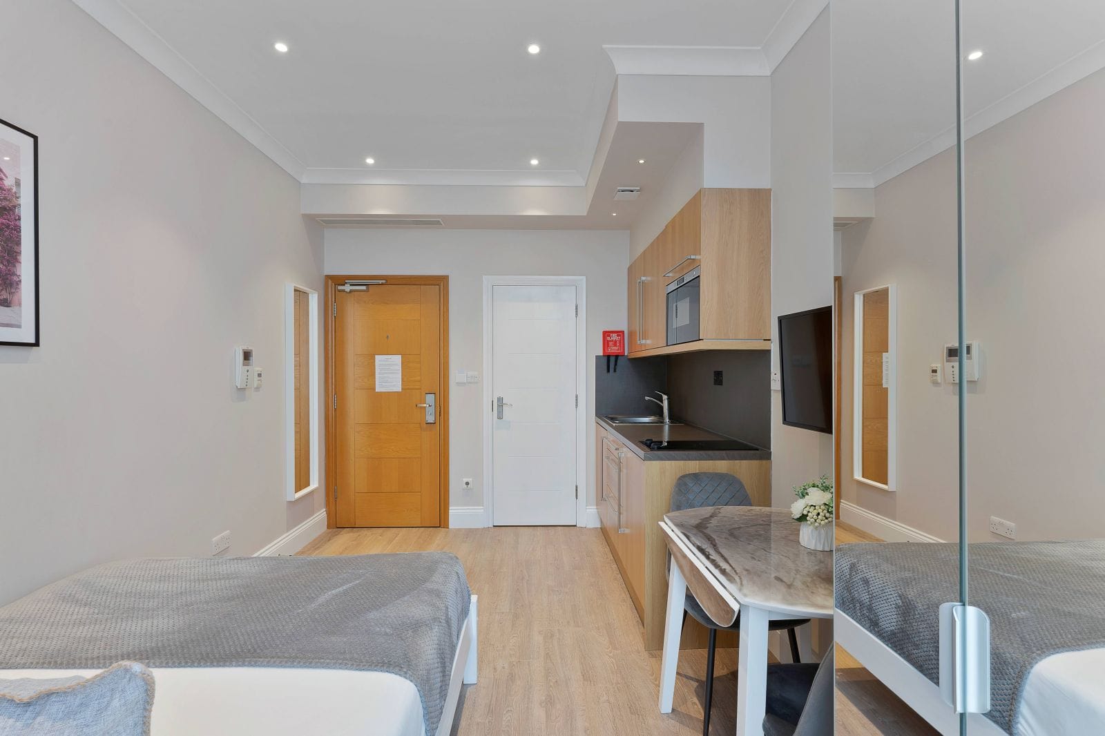 Russell Square Deluxe Studio