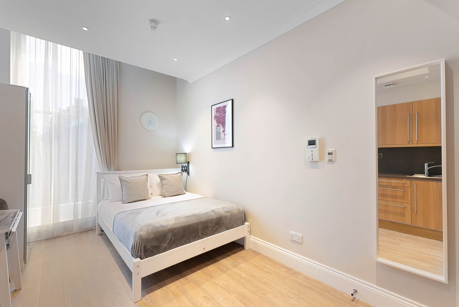 Russell Square Deluxe Studio