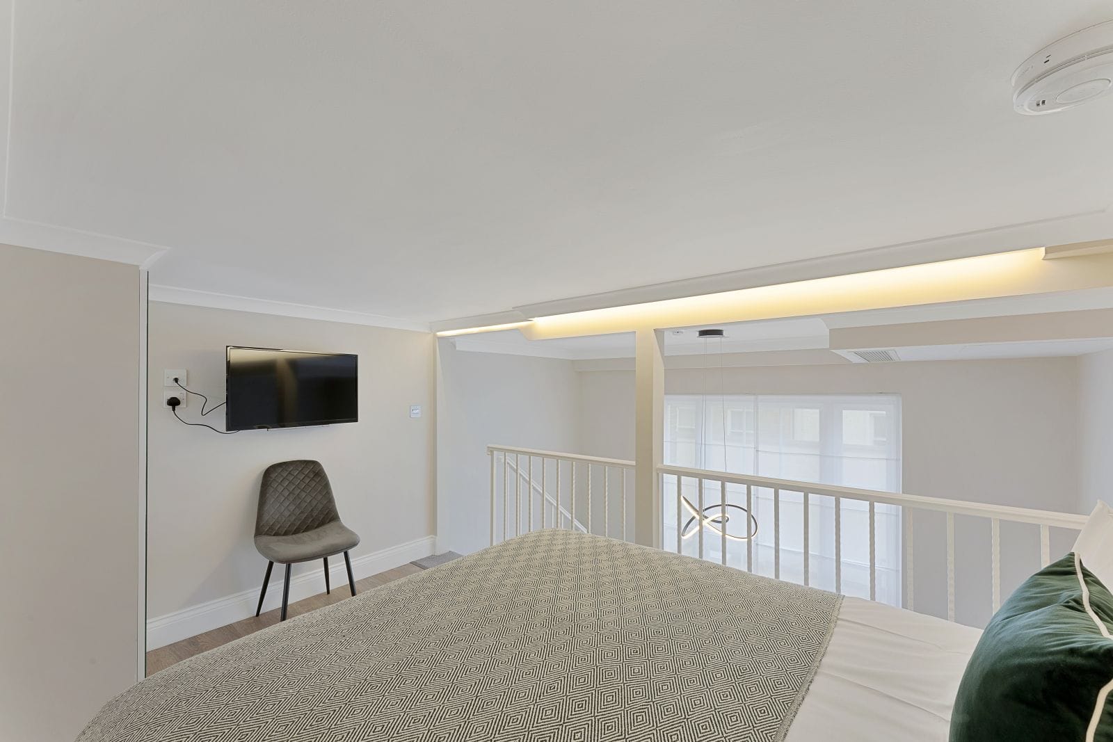 Paddington Mezzanine Studio