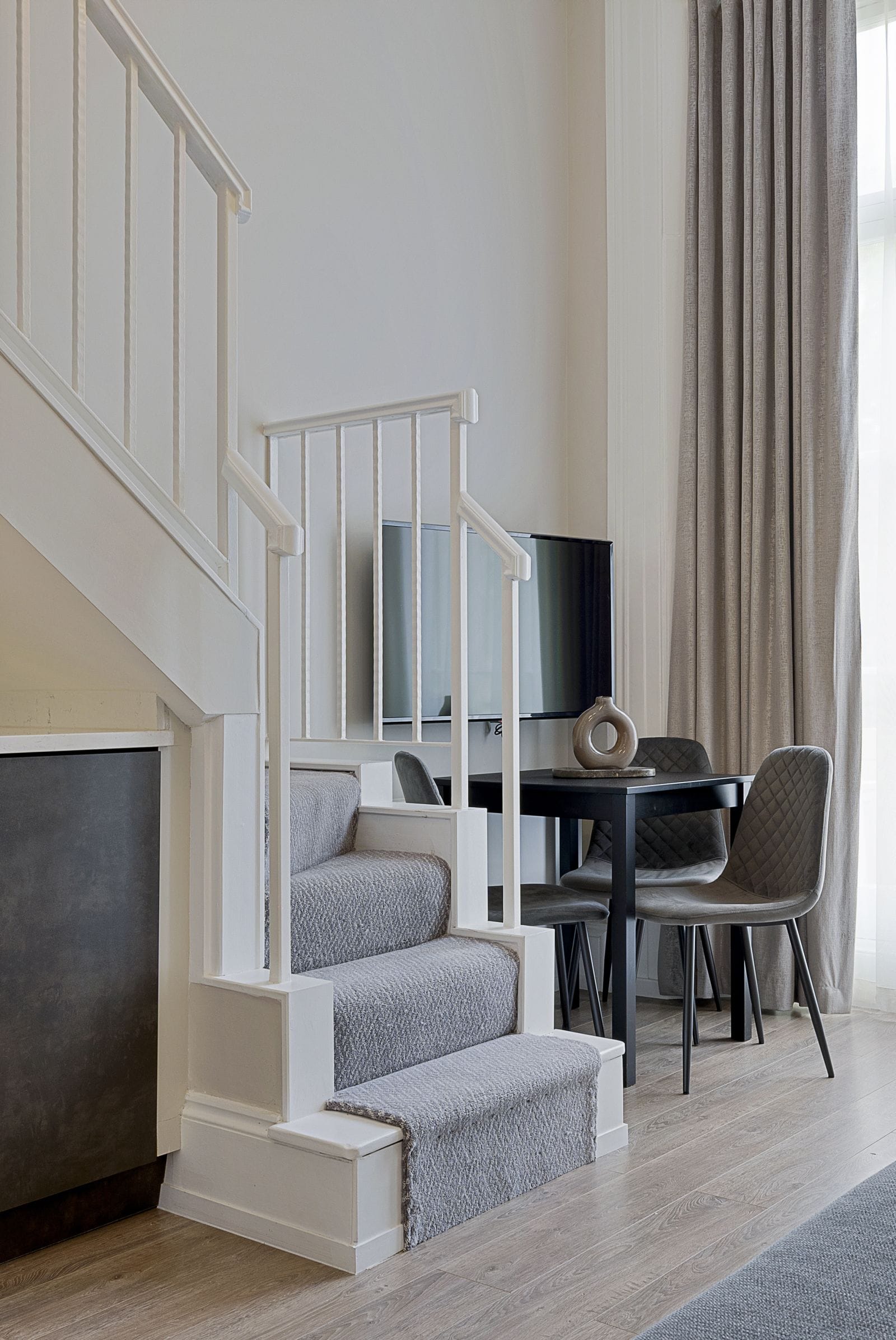 Paddington Mezzanine Studio