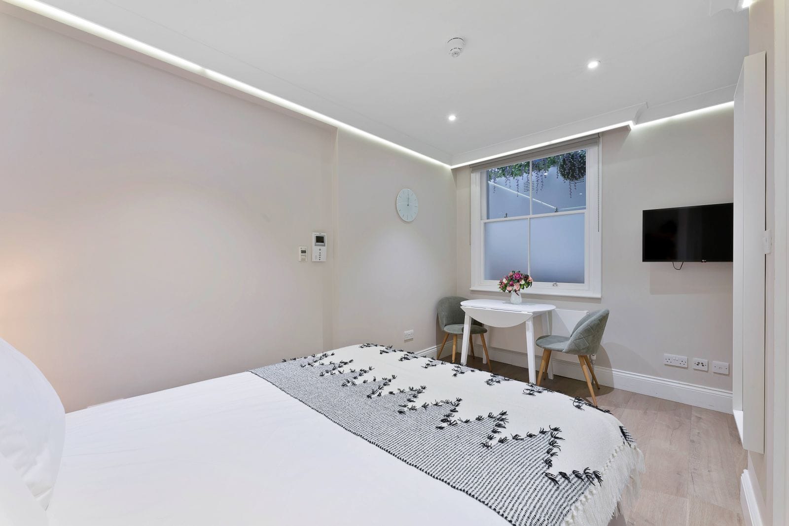 Russell Square Standard Studio