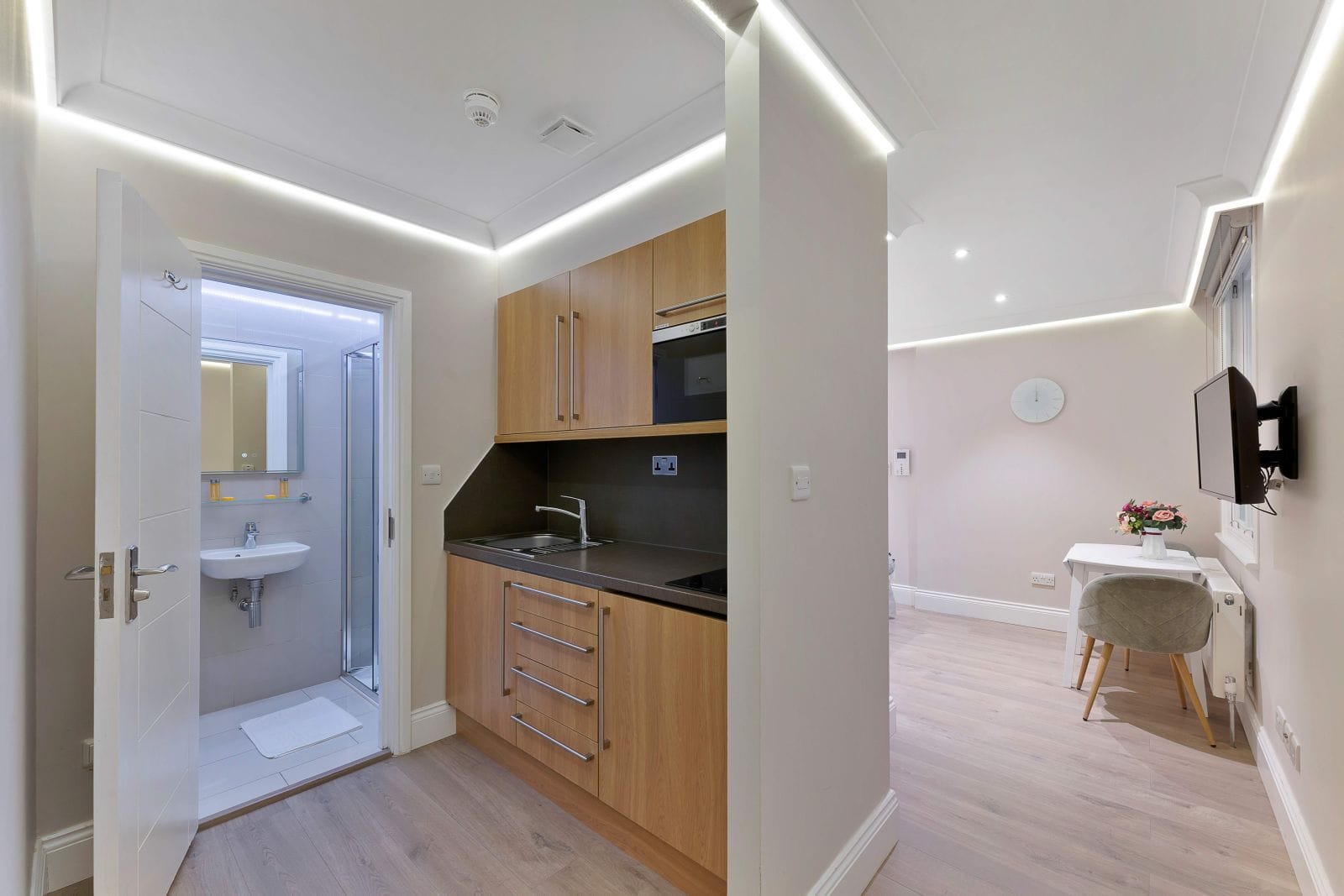 Russell Square Standard Studio