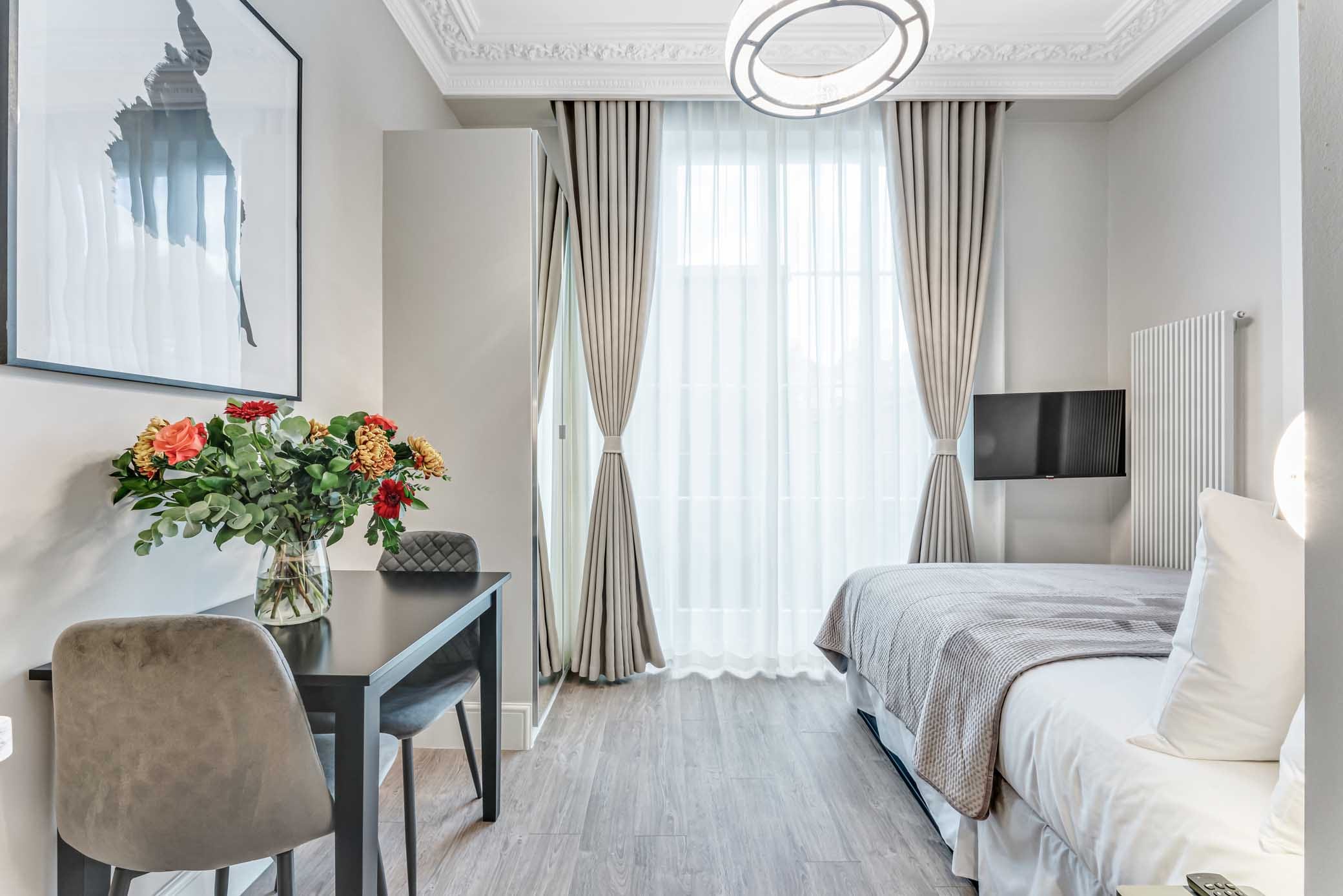 Bloomsbury Standard Studio