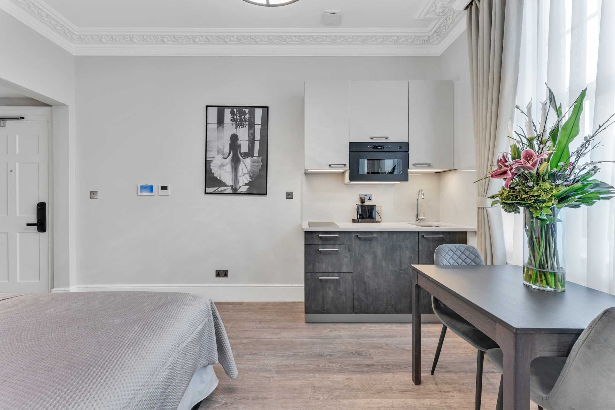 Bloomsbury Deluxe Studio