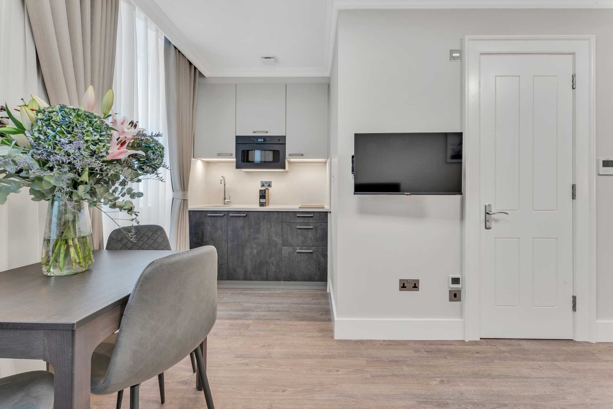 Bloomsbury Lower Ground Family Studio