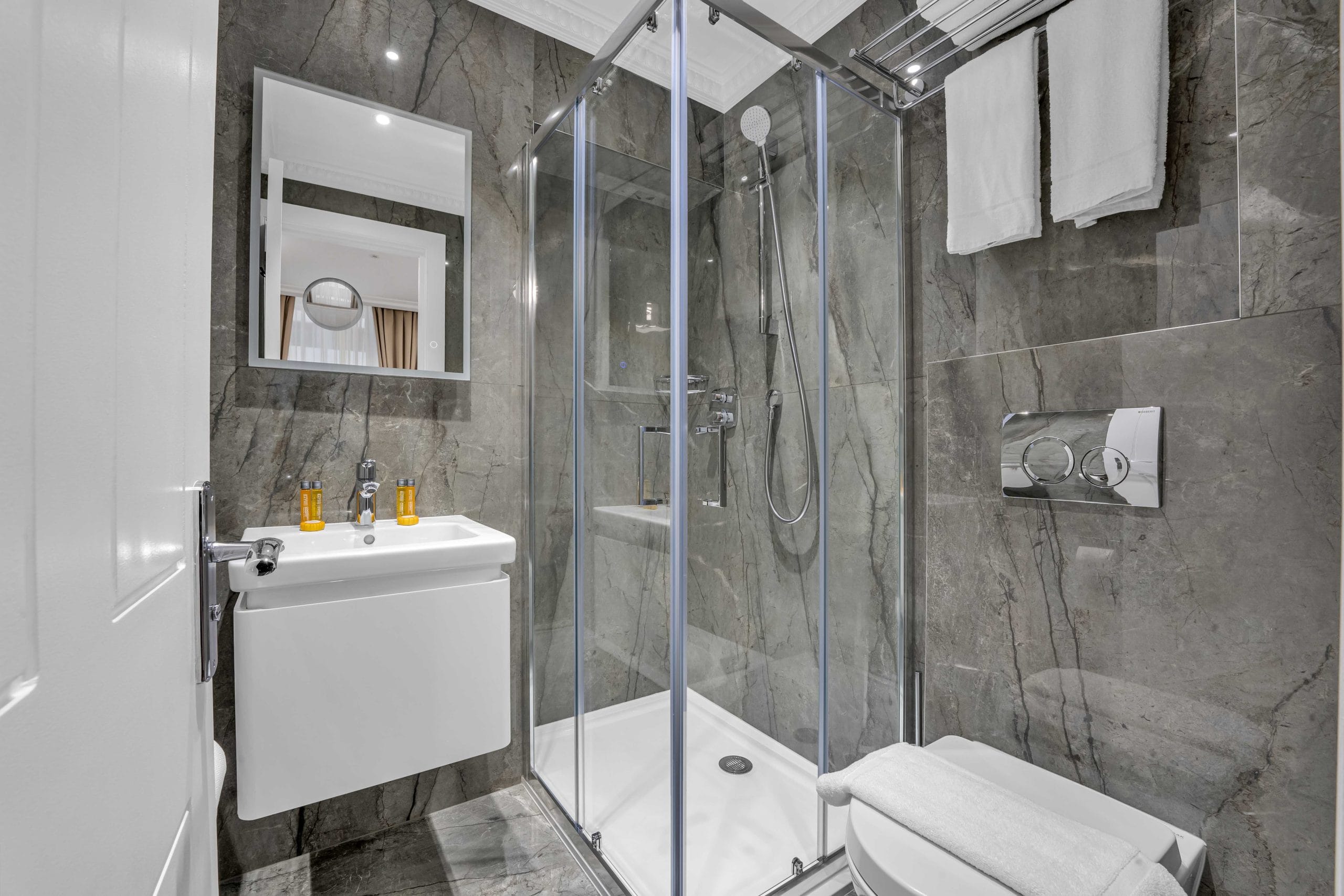 Bloomsbury Lower Ground Executive Studio