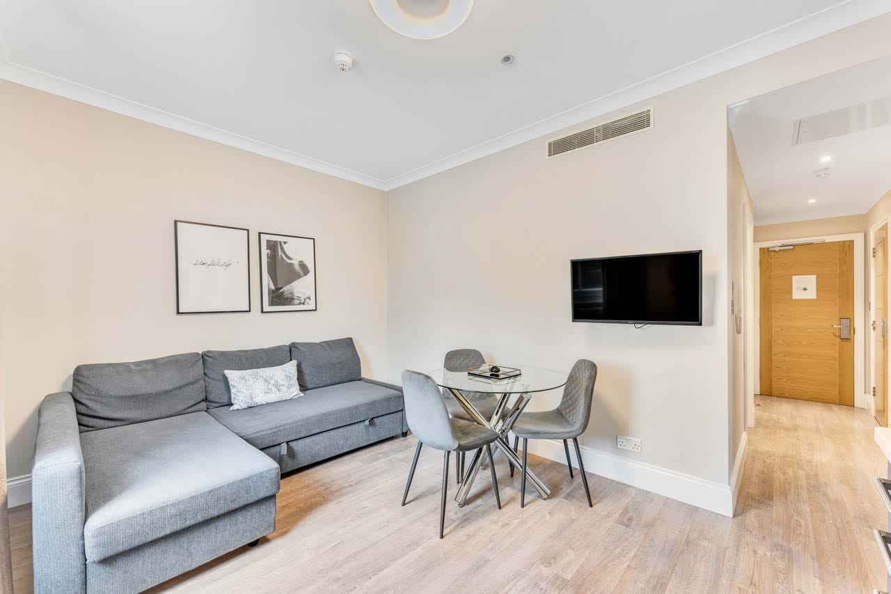 Kensington One Bedroom for 3