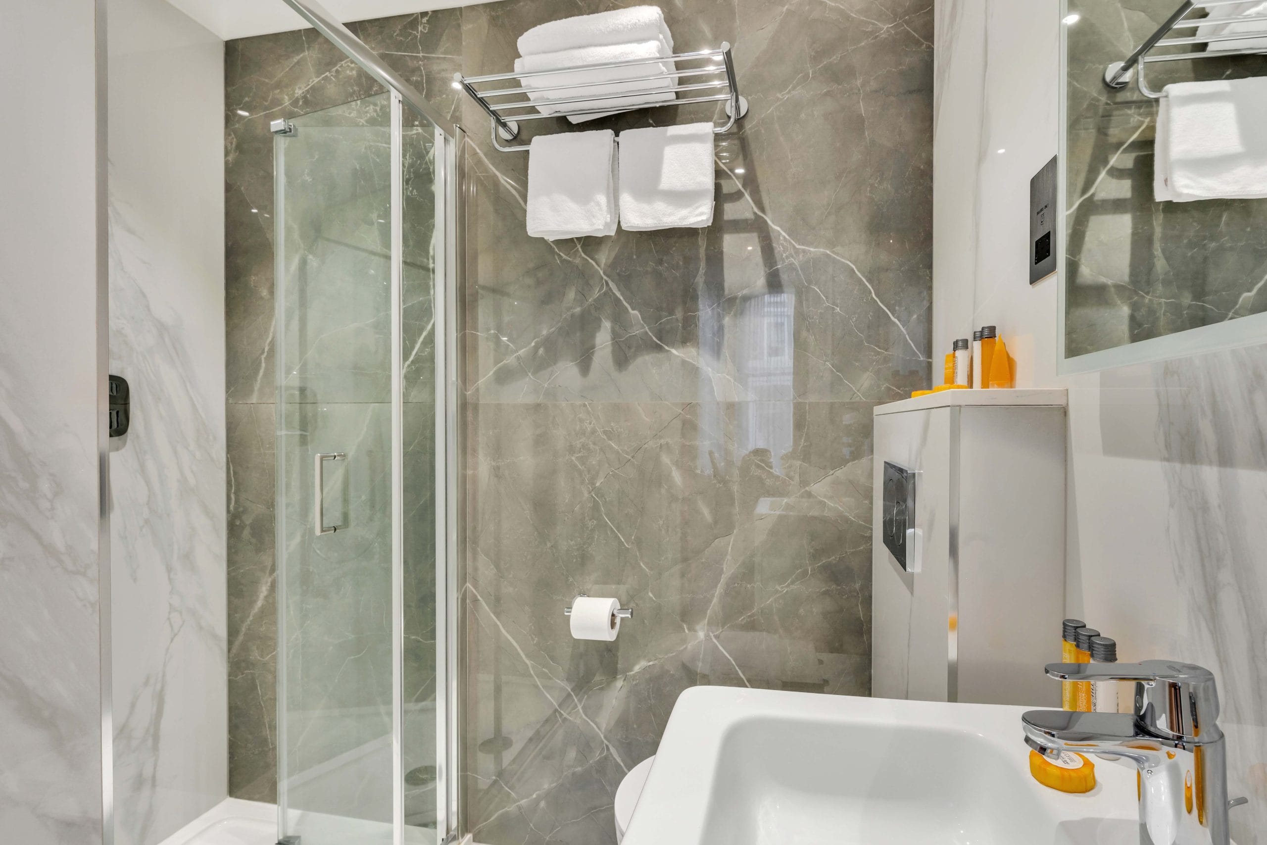 Chelsea One-Bedroom for 4