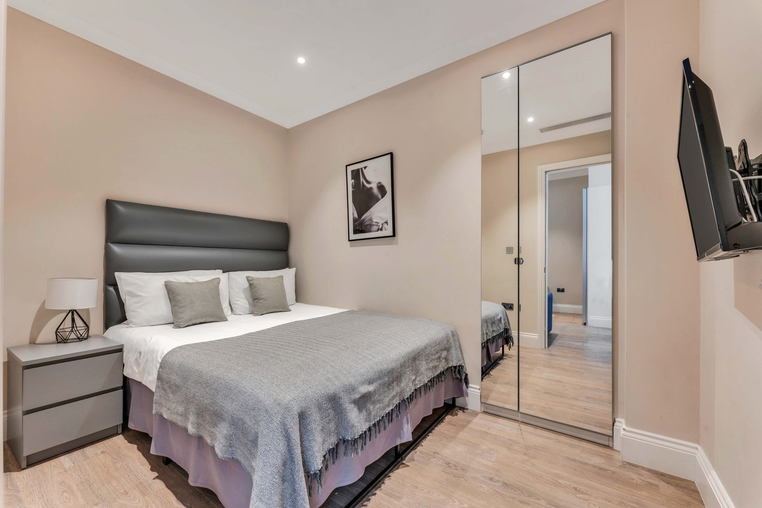 Chelsea One-Bedroom for 4