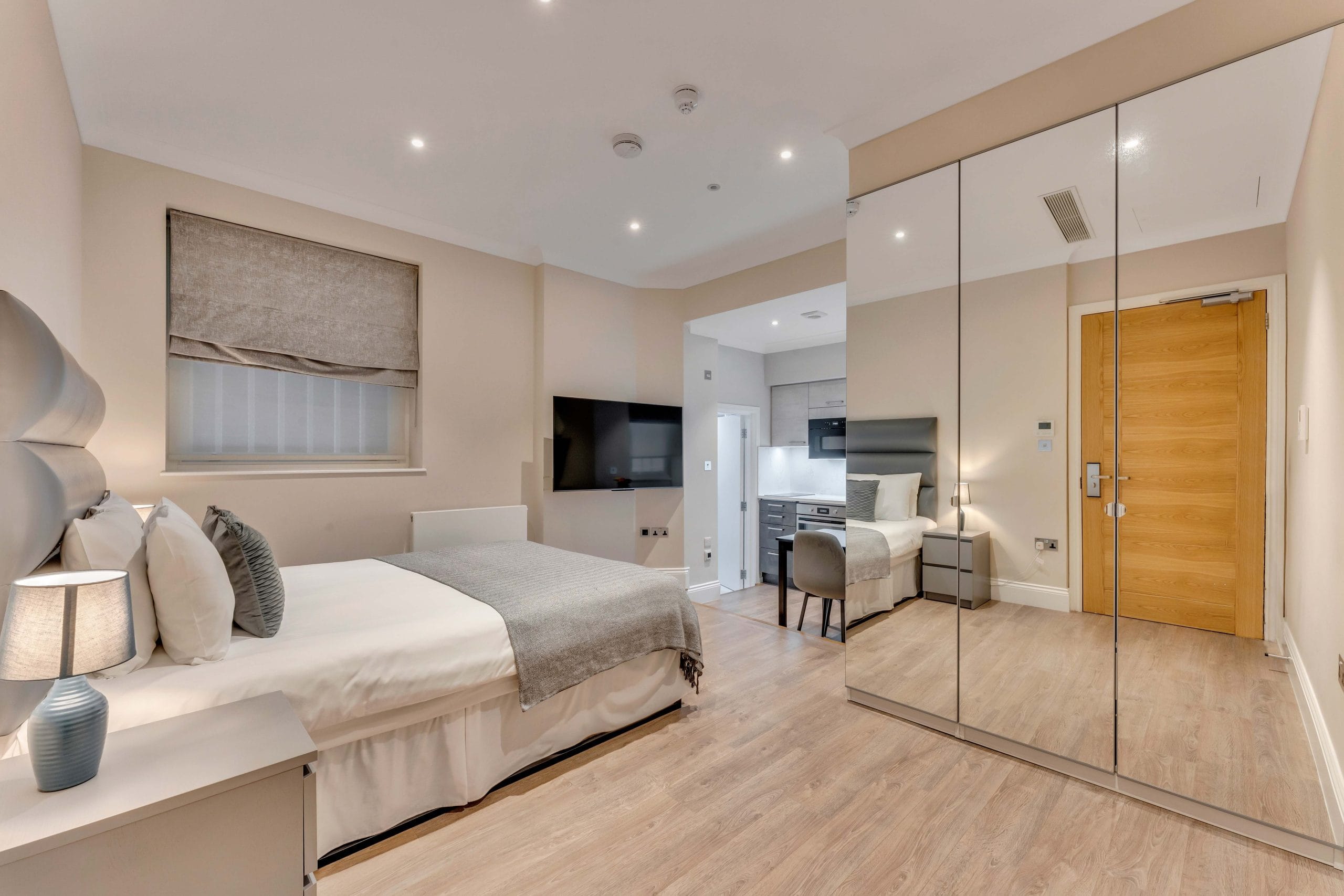 Chelsea Lower Ground Standard Studio