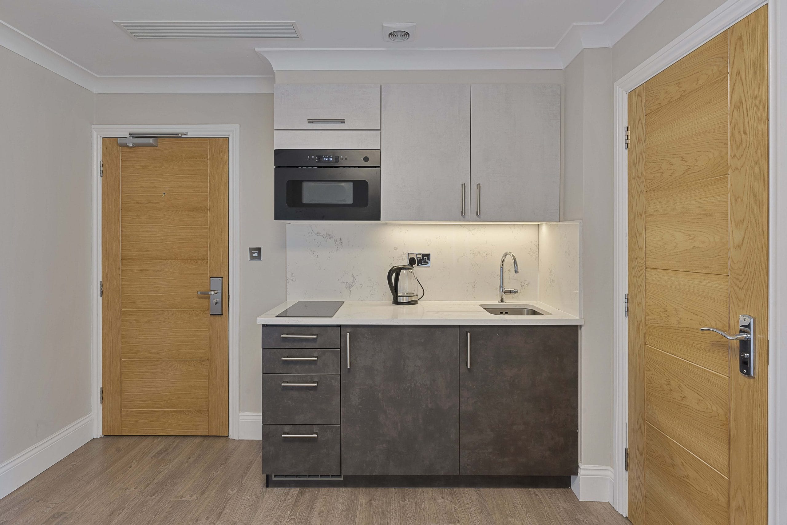 Kensington Standard Studio