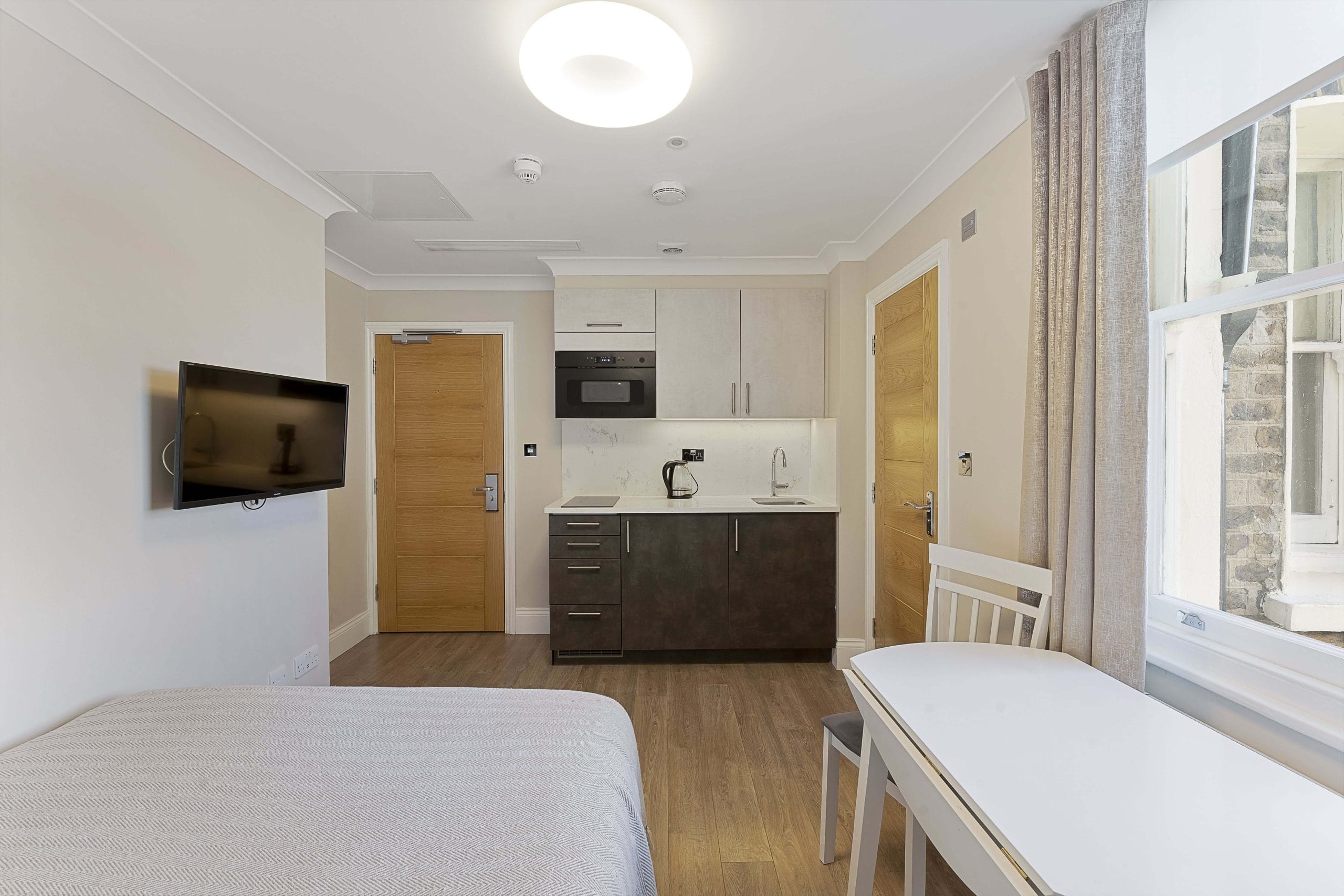 Kensington Standard Studio