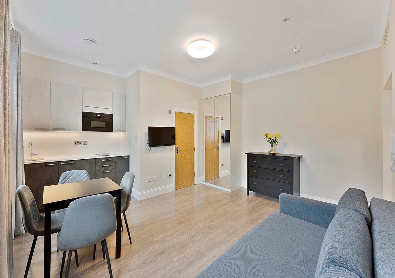 Kensington One Bedroom for 4