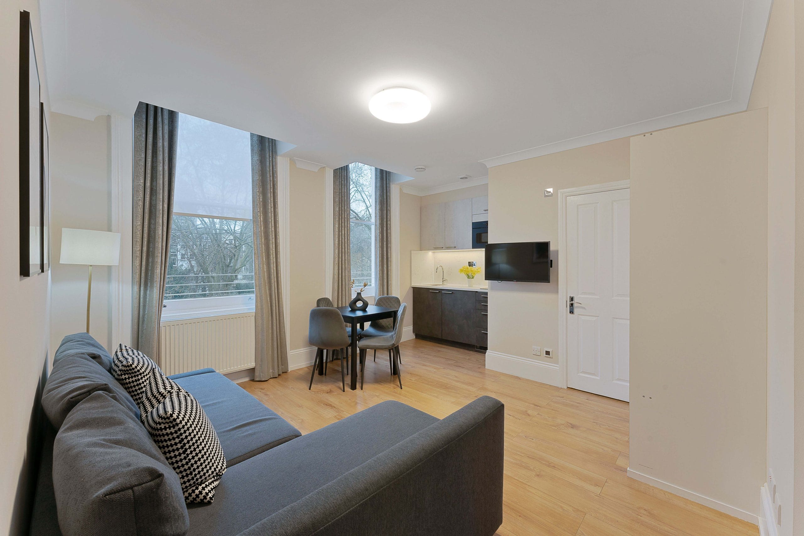 Kensington One Bedroom for 4